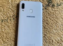 Samsung Galaxy A30 64 GB in Tripoli