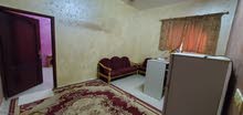 شقة مفروشة غرفة نوم وصالة وحمام ومدخل ,مطبخ مفتوح على الصالة, فرش جديد. شقة مفروشة غرفة نوم وصالة وحمام ومدخل ,مطبخ مفتوح على الصالة, فرش جديد.