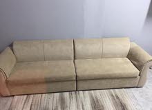كنب نظيف جداً استخدام شي بسيط 10 اشخاص كنب نظيف جداً استخدام شي بسيط 10 اشخاص