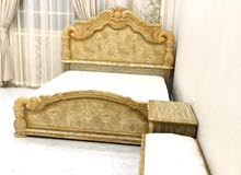 غرفة نوم سرير + خزانة 6 أبواب + تسريحة + طاولتين جانبيتنين غرفة نوم سرير + خزانة 6 أبواب + تسريحة + طاولتين جانبيتنين