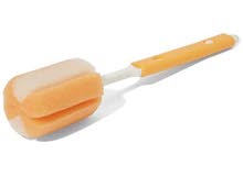 Brush for cleaning birds water dispenser-فرشاة لتنظيف مشربيات الطيور Brush for cleaning birds water dispenser-فرشاة لتنظيف مشربيات الطيور