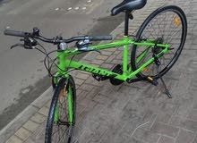 GIAND X-5 sporting cycle used only 1 months ....