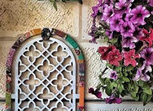 ديكور حائط - باب خشبي