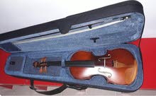 Artland Violin 4/4 with a missing "D" string