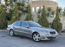 Mercedes E200 2004 ( Avantgarde ) Full option وارد الوكالة فحص كامل
