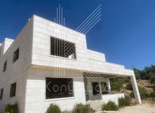 650m2 5 Bedrooms Villa for Sale in Salt Other