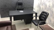 ميز مكتبي قاعدة حديد بالباكيت ميز مكتبي قاعدة حديد بالباكيت