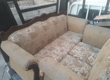 طقم كنب 7 مقاعد وطاولات