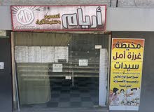 محل للإيجار في وسط السوق – موقع حيوي وأسعار مناسبة ويصلح لكافة الاعمال التجارية