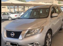 Nissan Pathfinder 2014 in Hawally