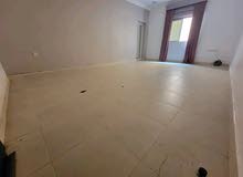 1111m2 4 Bedrooms Apartments for Rent in Central Governorate Tubli