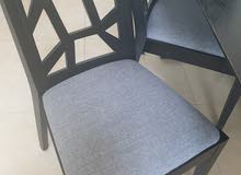 طاوله سفرة ب ست كراسي بحاله جيدة طاوله سفرة ب ست كراسي بحاله جيدة
