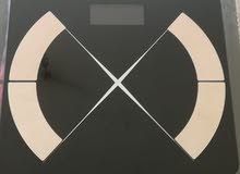 ميزان الجسم الزجاجي الذكي المزود بتقنية البلوتوث/Smart Scale ميزان الجسم الزجاجي الذكي المزود بتقنية البلوتوث/Smart Scale