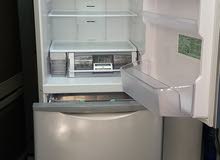 Hitachi brand fridge 3Door for sale