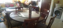 round dinning and cabinet