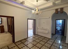 180m2 4 Bedrooms Townhouse for Rent in Tripoli Other
