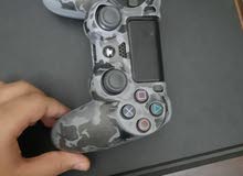 play station 4 slim + controller في حاله جيده جدا play station 4 slim + controller في حاله جيده جدا
