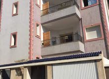 عماره للبيع بالقرب من ميناء و كورنيش رادس عماره للبيع بالقرب من ميناء و كورنيش رادس