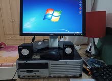 كمبيوتر مكتبي اتش بي مع الشاشة ديل عليه ويندوز 7