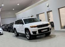 Jeep Grand Cherokee Limited (28,000 Kms)