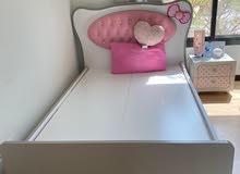 single bed with Sid table for sale single bed with Sid table for sale