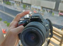 Excellent Condition Nikon 5200 + AF-S DX NIKKOR 18-55mm f/3.5-5.6G VR lens