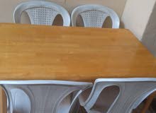 Dining table for sale with 04 chairs Dining table for sale with 04 chairs