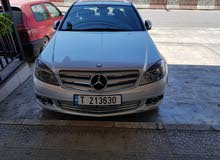 للبيع بسعر مميز مرسيدس C300 full options نظيفة clean carfax بسعرمميز داخل جلد أسود للبيع بسعر مميز مرسيدس C300 full options نظيفة clean carfax بسعرمميز داخل جلد أسود