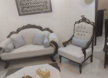 تنجيد جميع انواع الكنب والجلسات العربيه والخليجيه  وصيانه الكنب داخل المنزل