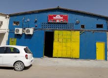 كراج  صيانة سيارات في عجمان الصناعية 2شارع صنعاء
