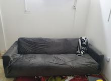 1 king size bed, 2 wardrobes and 1 living room sofa