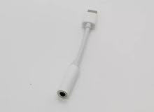 USB Type C Adapter to 3.5mm Earphone Jack USB Type C Adapter to 3.5mm Earphone Jack