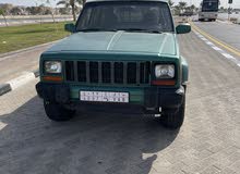جيب شروكي 2000 للبيع جيب شروكي 2000 للبيع