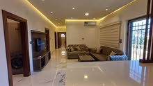 شقة ارضية مفروشة لم تسكن في - عبدون - مساحة 220 متر بترس و كراج خاص (ID#: 65206)