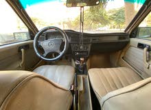 Mercedes Benz E-Class 1987 in Cairo