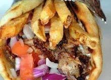 اسطا شاورما ومساعد طباخ خبره سنوات باحث عن عمل اسطا شاورما ومساعد طباخ خبره سنوات باحث عن عمل