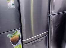 Mitsubishi fridge 2 rack with ice maker