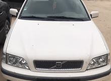 فولفو V40 فولفو V40