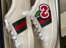 Guccisneakers used only 3 times original with price ticket and Gucci certificate