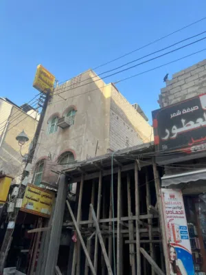 عمارة تجاري سكني 4 دور بشارع غزة،سوق الذهب بجانب مسجد الهاشمي .