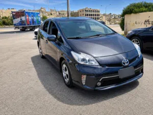 تويوتا بريوس Prius