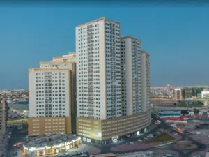 Fully furnished 1Bhk Apartment, for Monthly rent, Pearl Towers, 1100 Sq.ft, B4 tower floor no.8