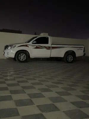 PickUp Toyota in Muscat