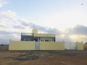 225 m2 4 Bedrooms Townhouse for Rent in Al Batinah Al Khaboura