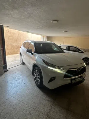 تويوتا هايلاندر 2022