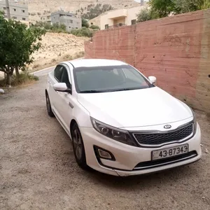 Used Kia K5 in Tafila