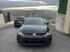 Used Volkswagen Golf in Nablus