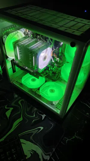 للبيع: PC Gaming بي سي قيمينق جاهز للألعاب – فرصة ممتازة