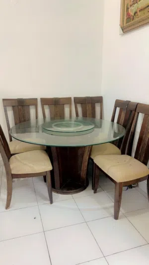 سفره طعام بقرص زجاجي