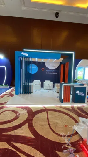 تصميم وتنفيذ بوثات واستاندات المعارض والمؤتمرات